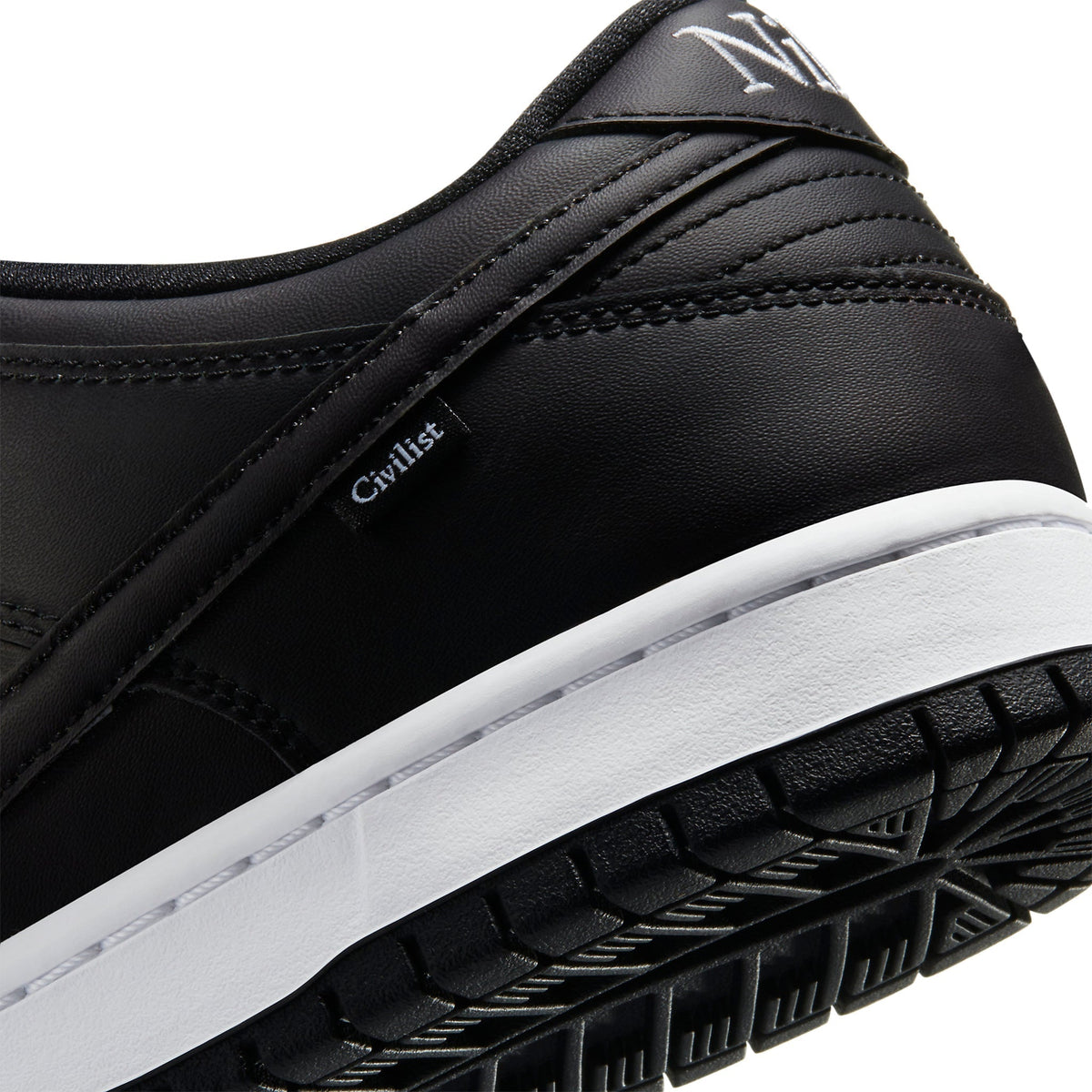 Dunk Low SB Civilist