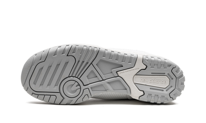 Triple White 650 Triple White