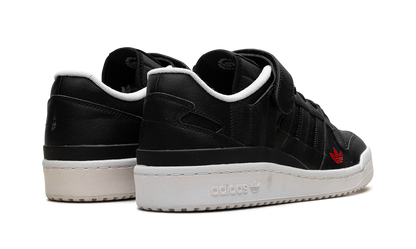 Black Forum Low
