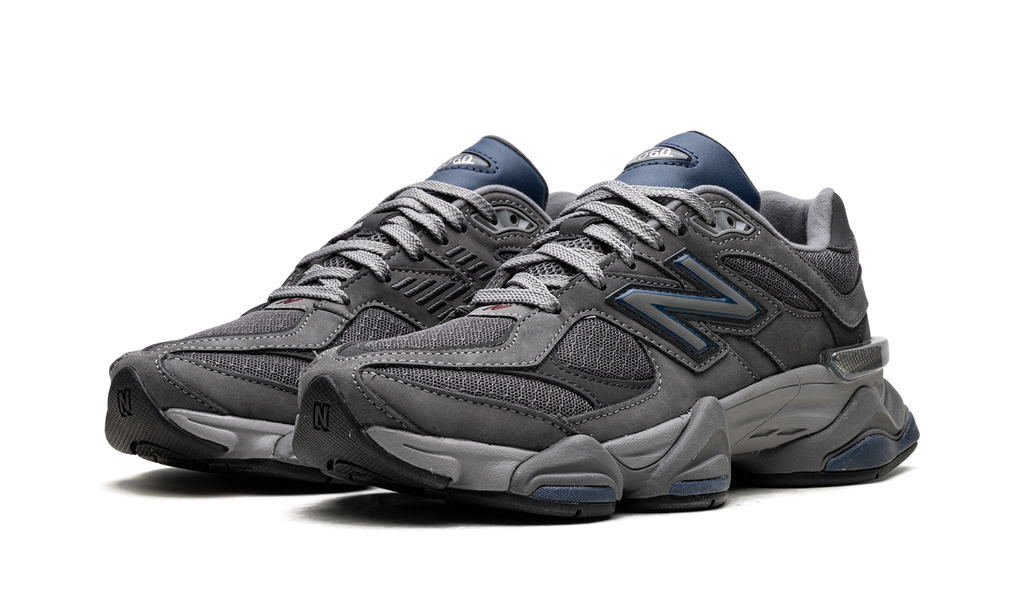 9060 Grey Castlerock