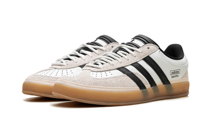 White Gazelle Indoor Bad Bunny Off