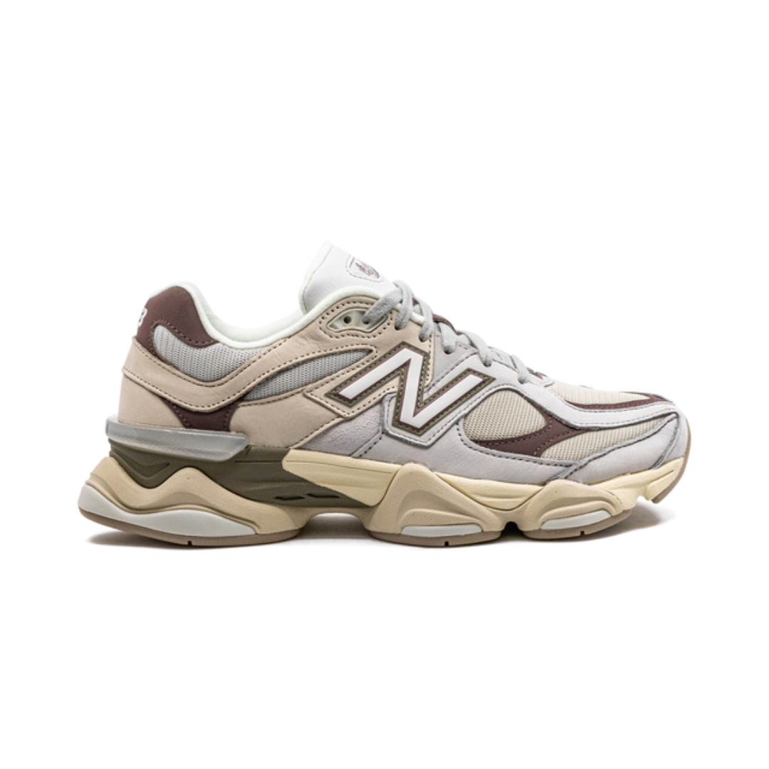 9060 Grey Matter Timberwolf
