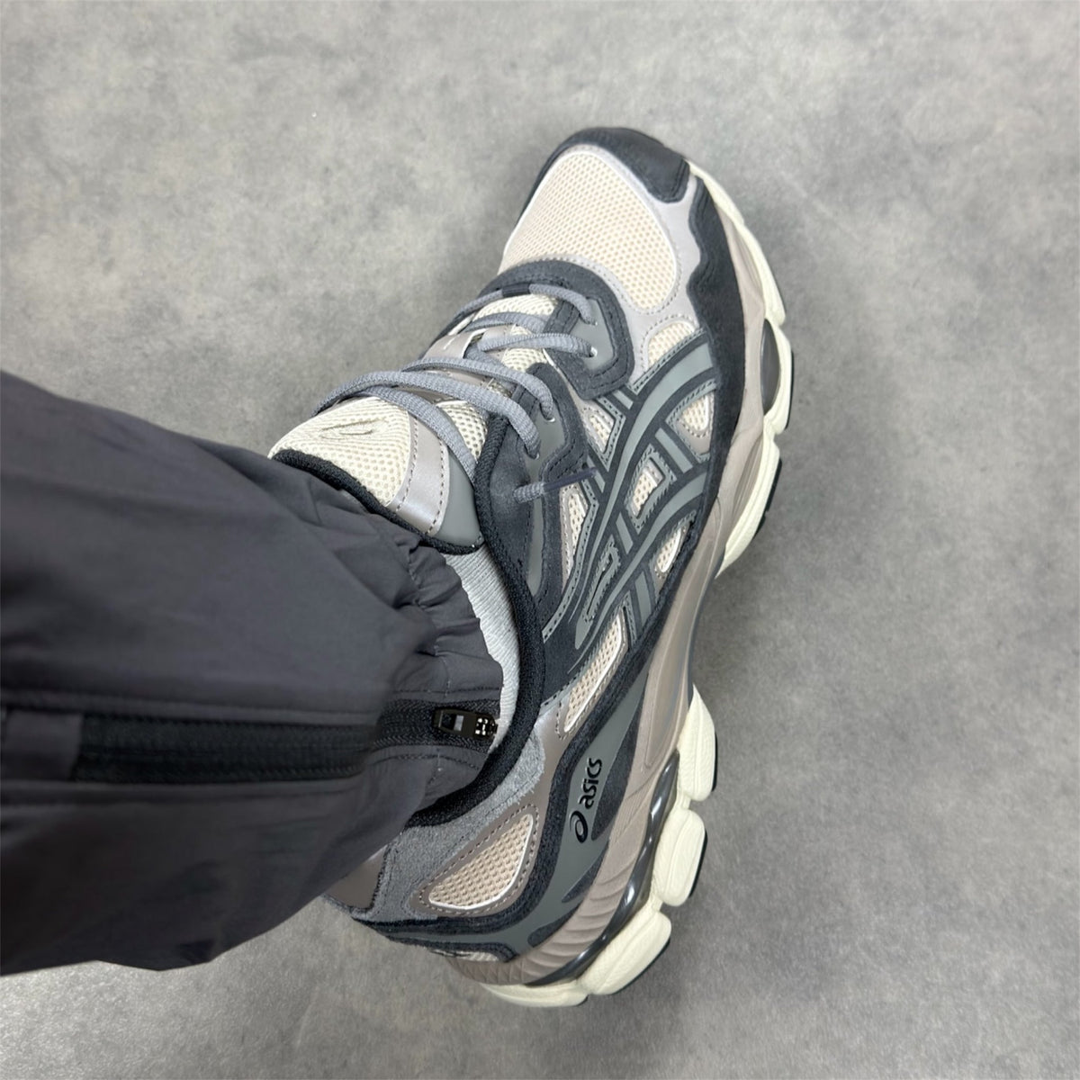 Gel NYC Grey Oatmeal Obsidian