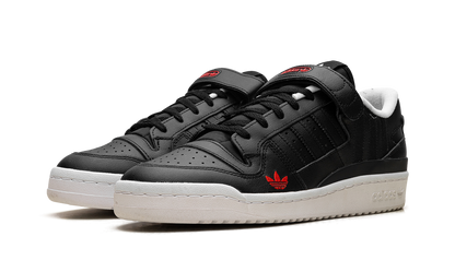 Black Forum Low