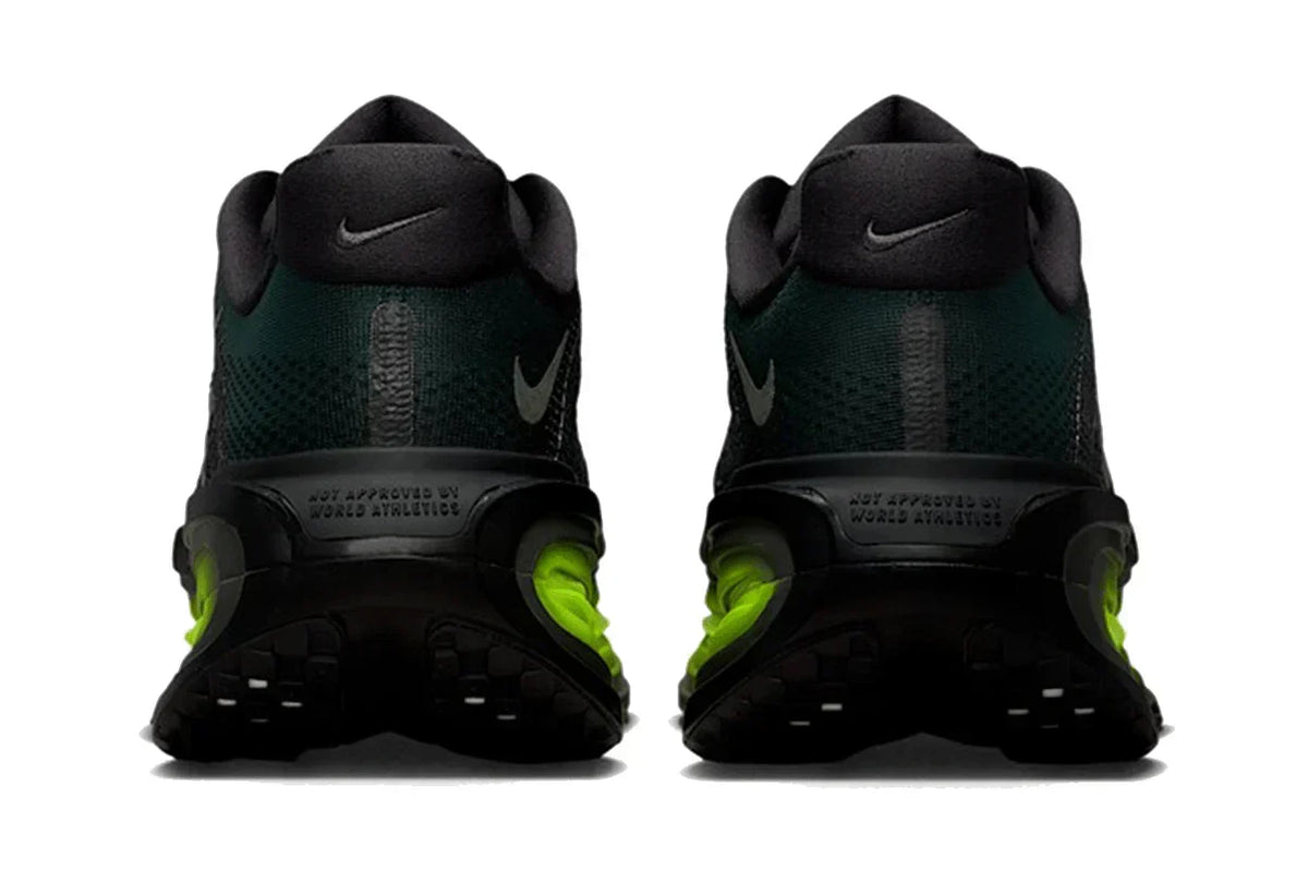 Black Vomero Premium Volt